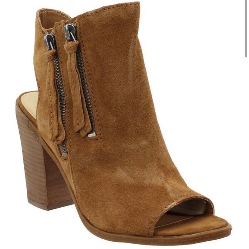 Dolce Vita Niomi Peep Toe Bootie